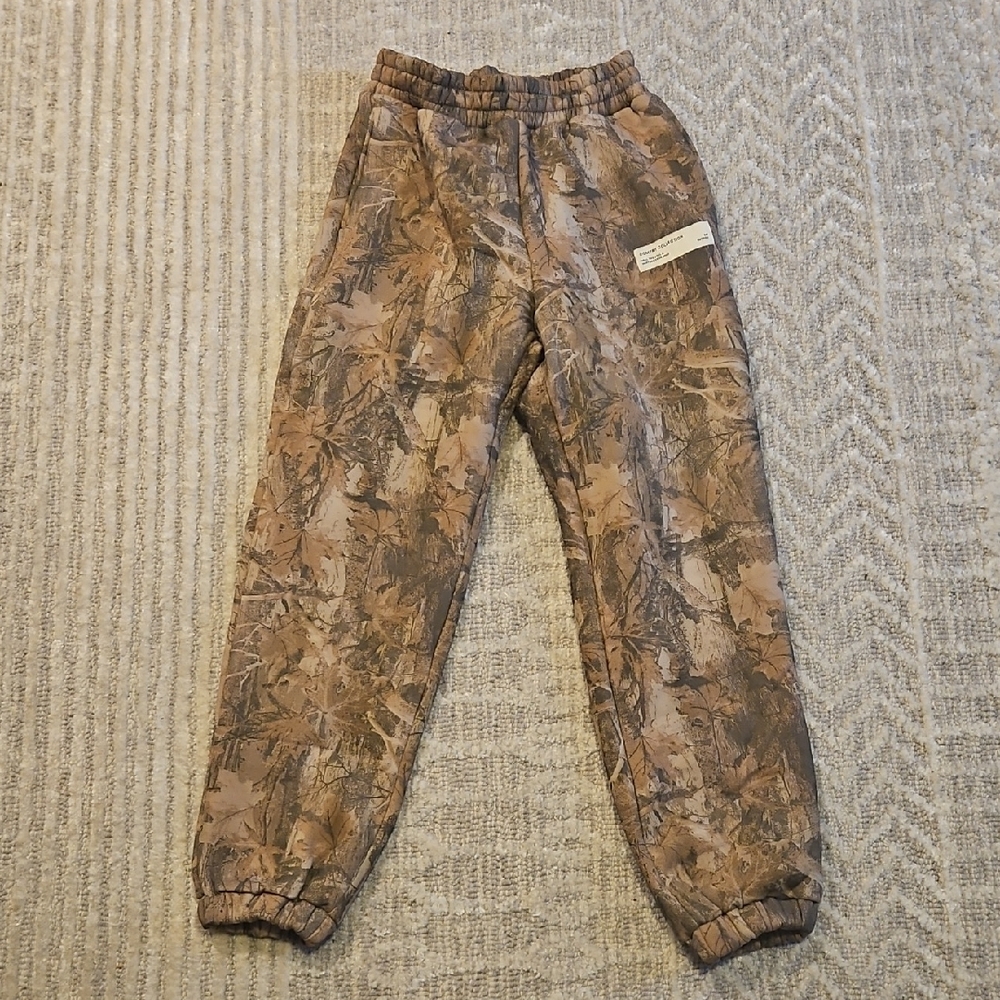 Camo Joggers - Picture 3 of 5